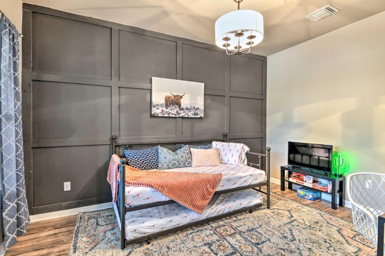 Charming San Antonio Home About 4 Mi To Downtown エクステリア 写真